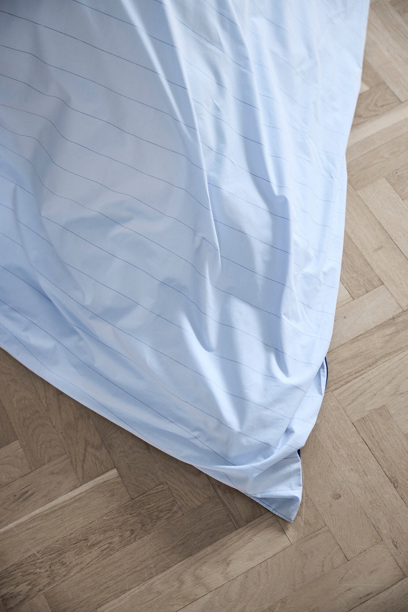 Needle stripe sengesæt – Blå